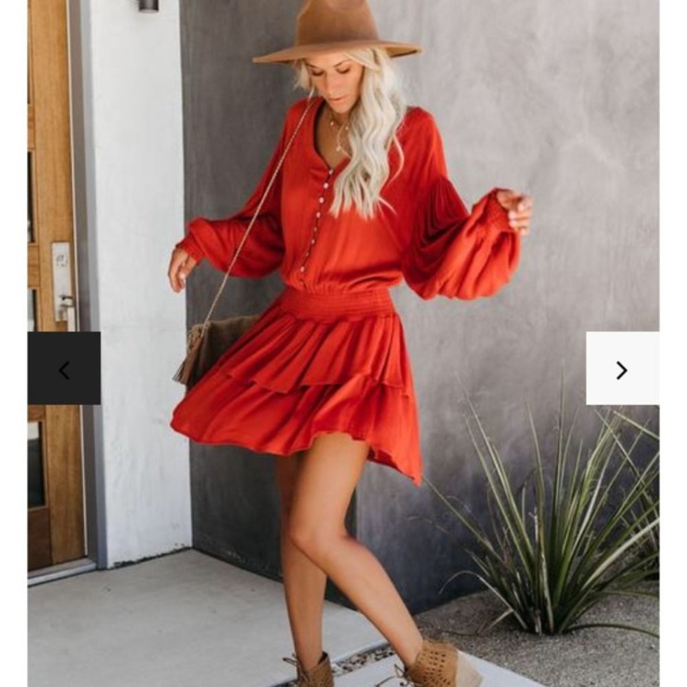 Vici Sundown Smocked Tiered Long sleeve Dress Burnt Orange - Picture 8 of 8